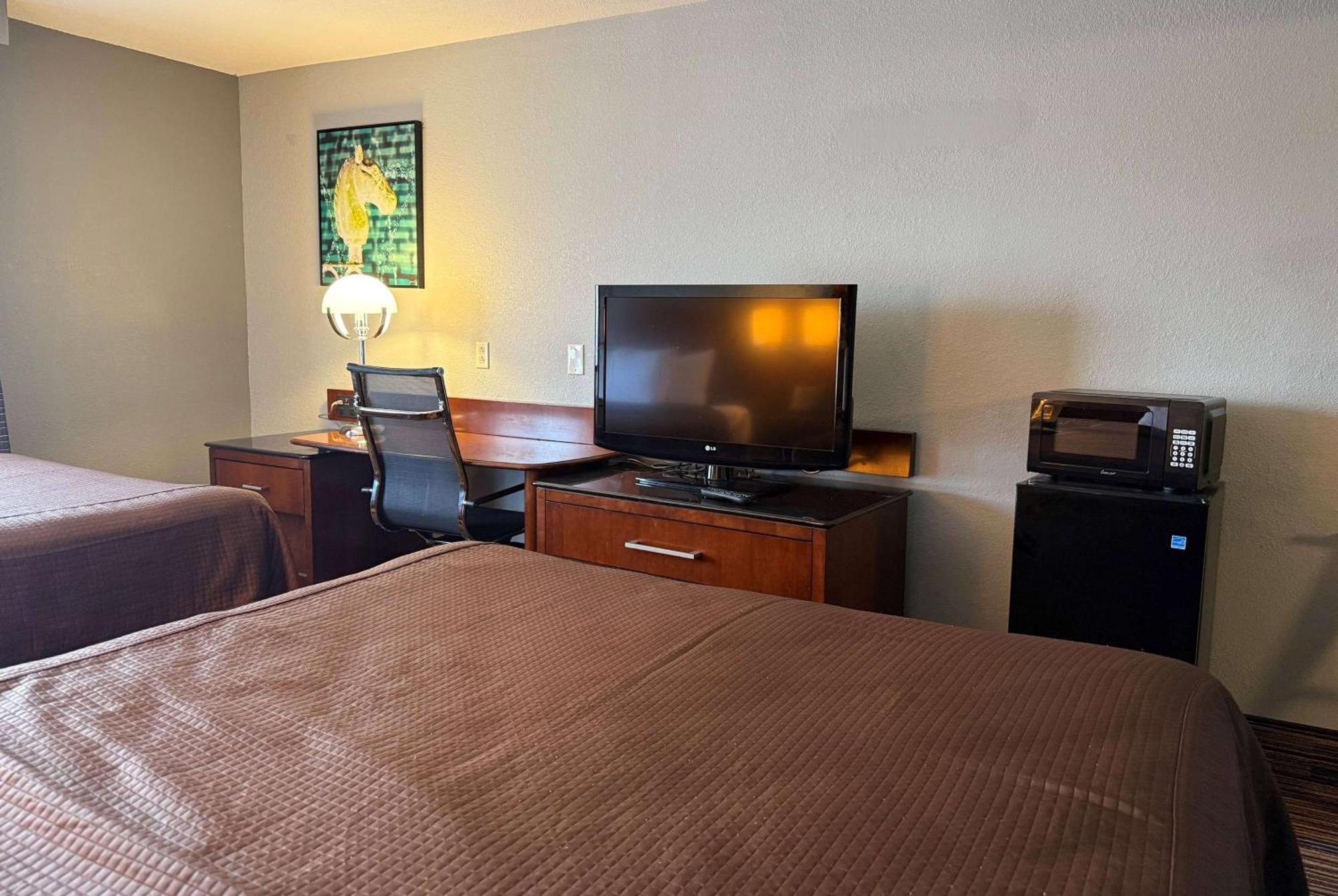 Travelodge By Wyndham Bloomington Dış mekan fotoğraf
